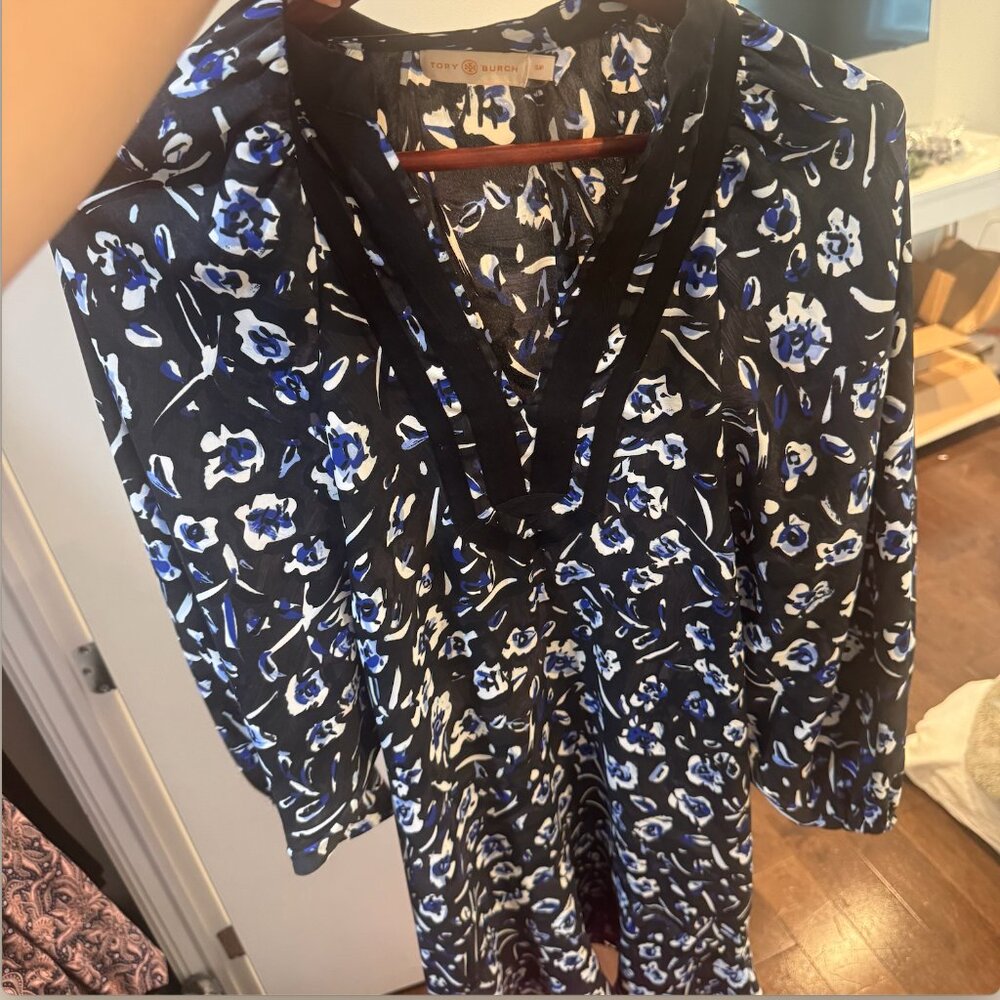 Tory Burch Silk Floral Tunic Blouse | Asymmetrical Hem | Size SP | Like New